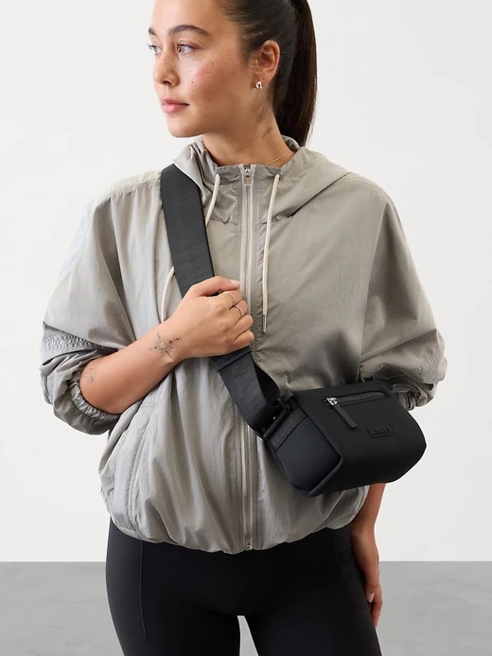 Athleta NWT Diem Crossbody Adjustable Bag In Gray Water Resistant